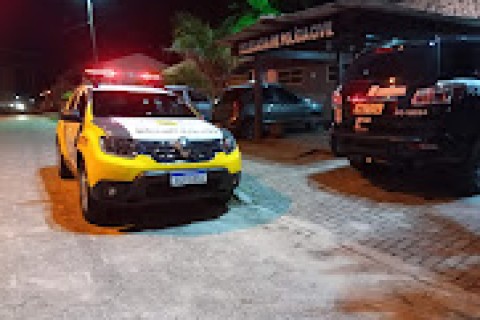 Polícia Militar Prende homem por Furto de Carne em Mercado de  Pontal do Paraná